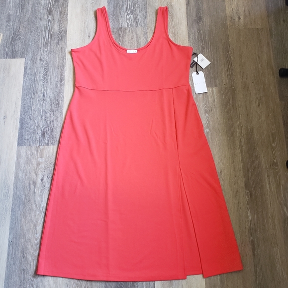 Leith Dresses & Skirts - NWT LEITH SCOOP NECK MIDI DRESS